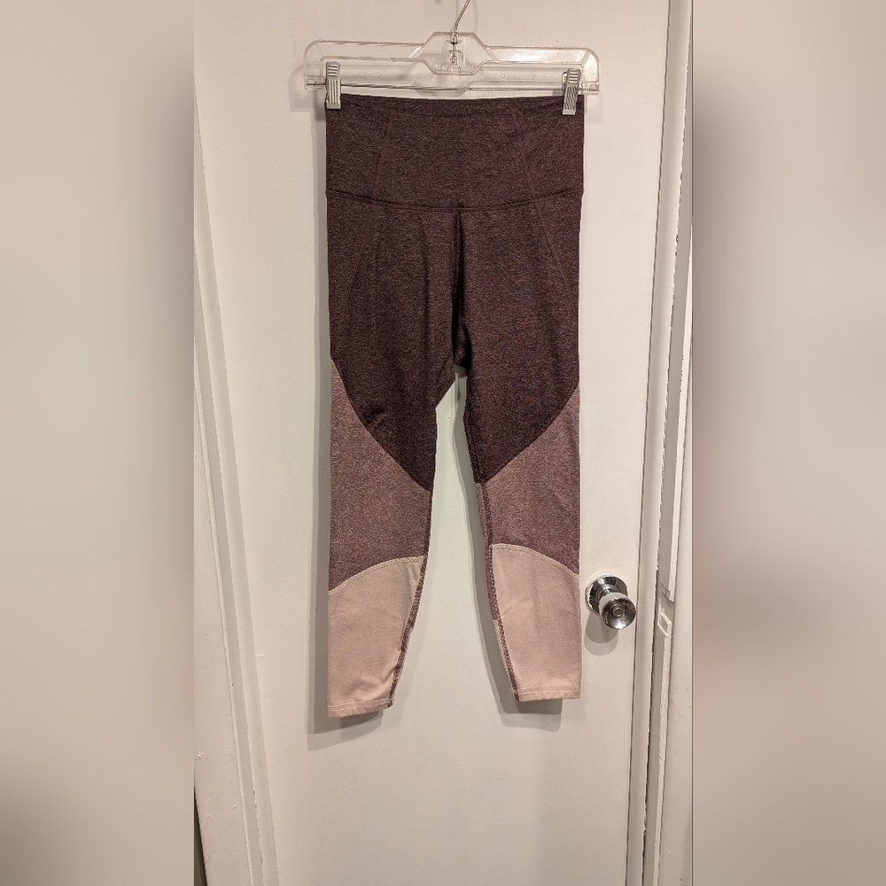 Old Navy Active Elevate Legging Small